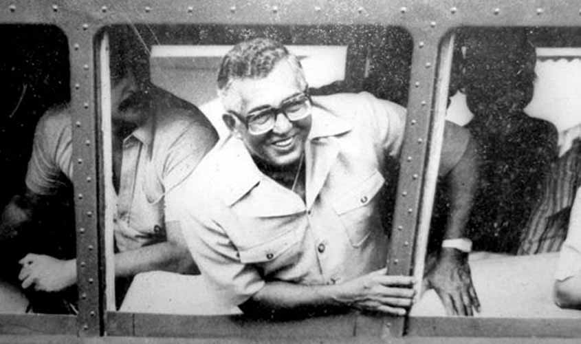  Mais um ano do adeus a Teixeirão