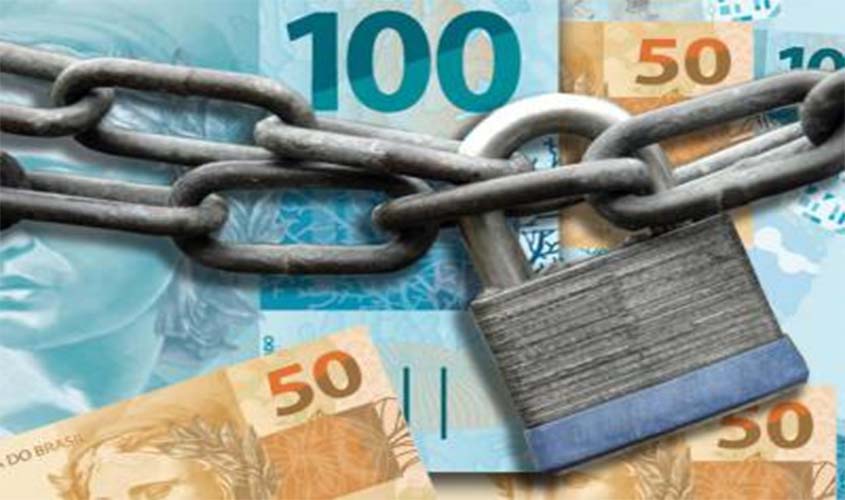 AGU confirma validade de interrupção do pagamento de adicionais a servidores