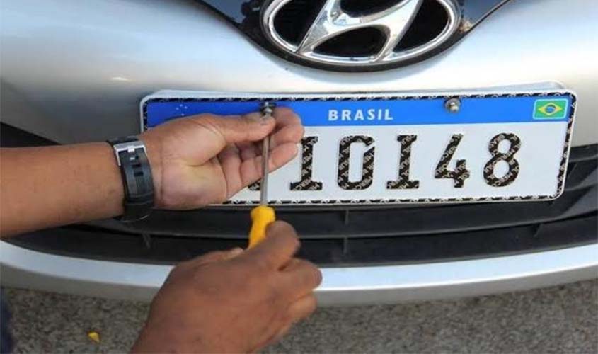 PLACA MERCOSUL: Novo modelo entra em vigor no Brasil a partir desta sexta-feira (31)