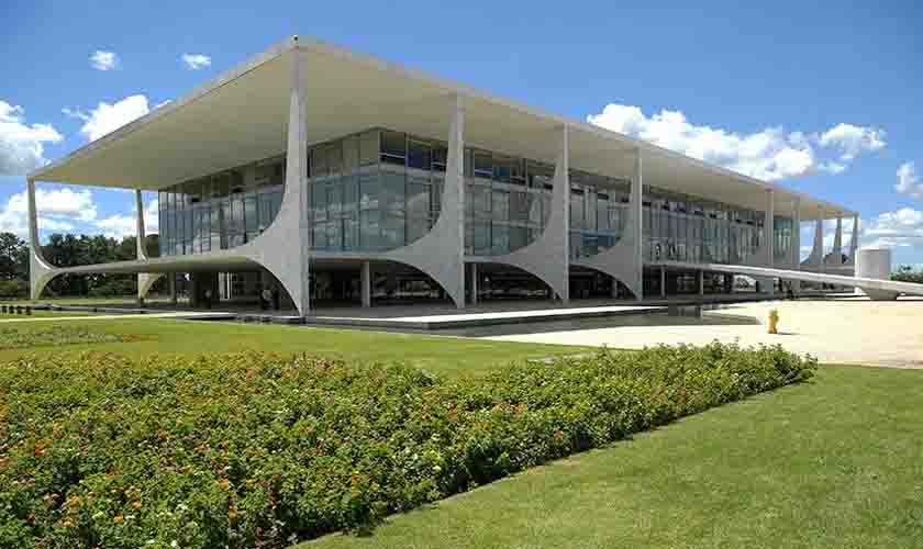 Agora é lei: sistema de protocolo judicial integrado facilita entrega de documentos