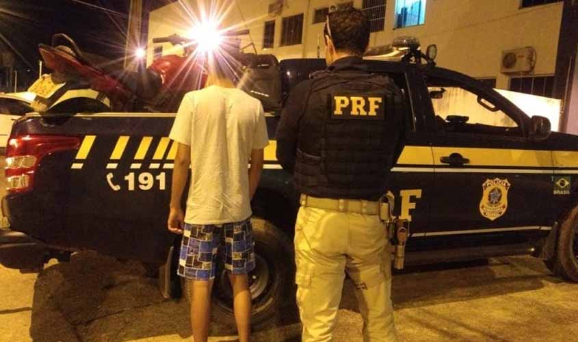 Em Alto Paraíso, PRF recupera carro “clonado”