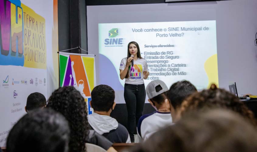 Oficina para o primeiro emprego marca o penúltimo dia do evento