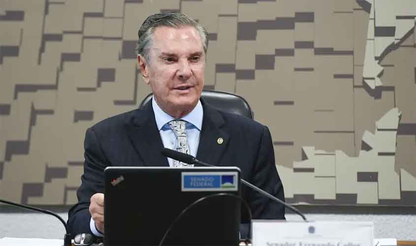 Moraes pede parecer da PGR sobre prisão domiciliar para Collor