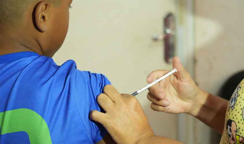 Semana D de vacinação encerra ação no Residencial Orgulho do Madeira