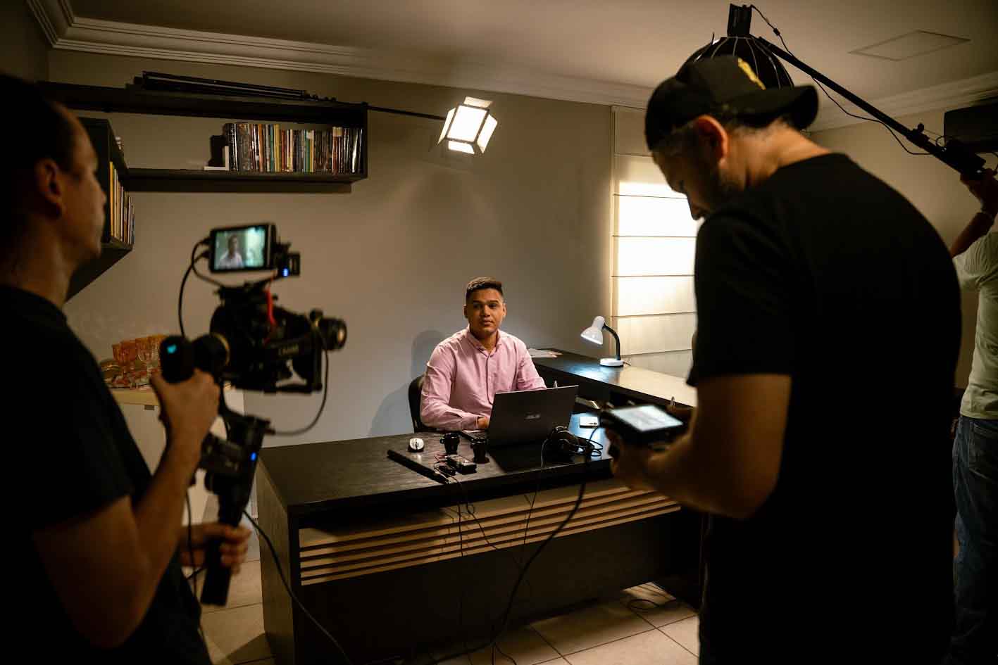 Tapiri: Cinema da Floresta exibe os filmes Memórias Fantasmas e Como Matar um Rio