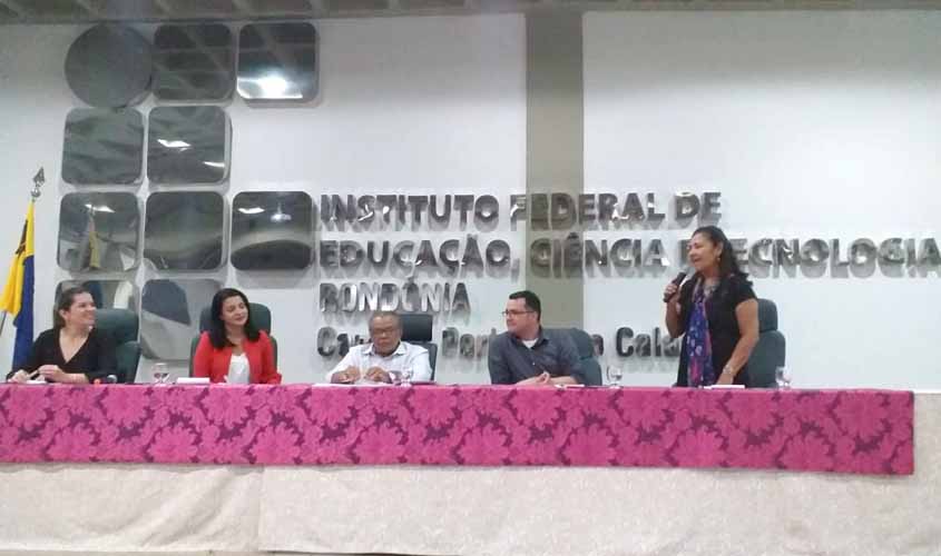 Prefeitura e Ifro realizam curso de produção de saneantes para mulheres