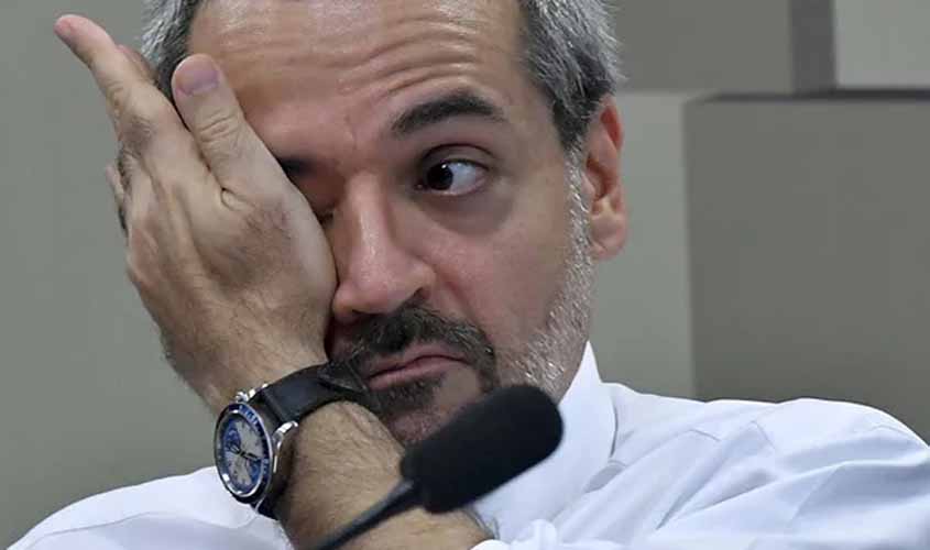 MP: união deve indenizar alunos e professores por agressões de Weintraub