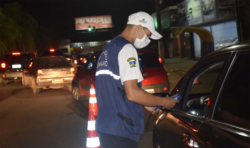 Detran Rondônia flagra motoristas dirigindo alcoolizados durante Operação Lei Seca no fim de semana, em Porto Velho