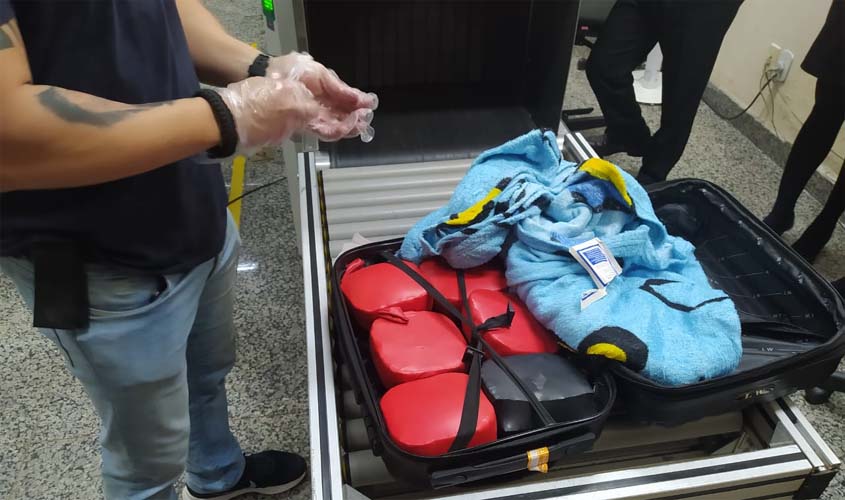 Polícia federal prende duas pessoas no Aeroporto de Porto Velho por tráfico de drogas