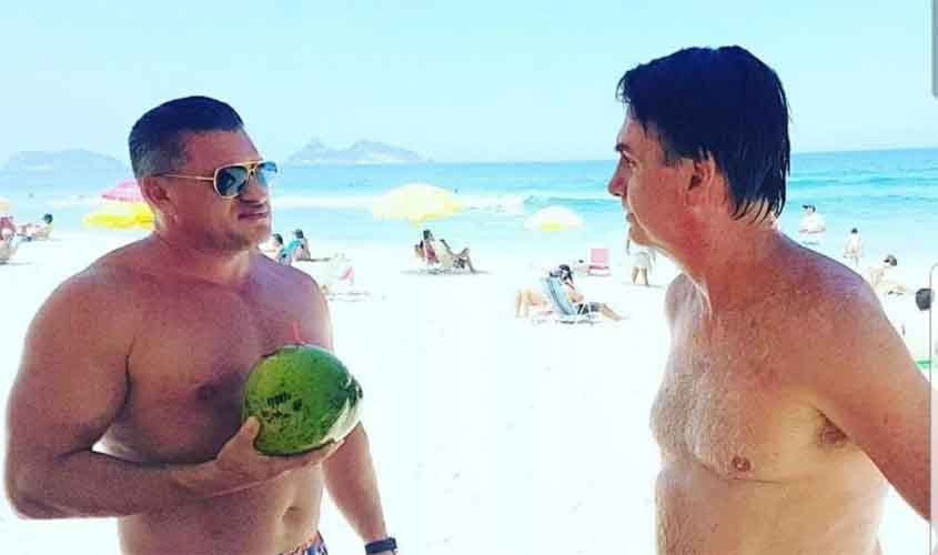 'Parecia que ele não tinha levado uma facada. Ele disse: ‘ganhamos a eleição’, conta Julian Lemos sobre Bolsonaro