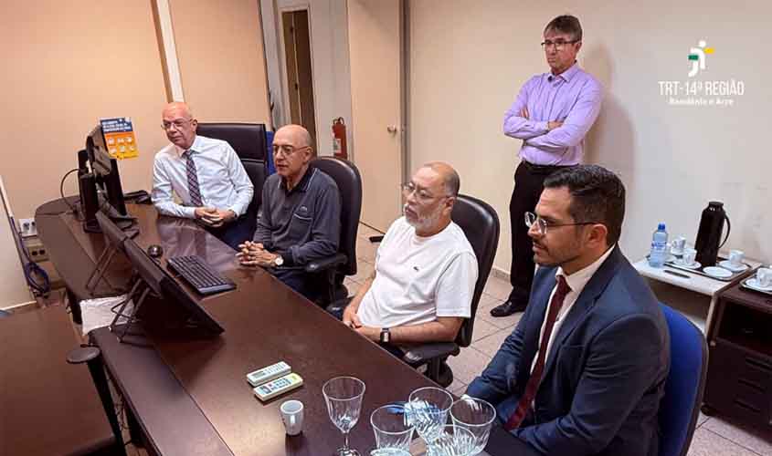Presidente e Corregedor do TRT-14 visitam Fórum Trabalhista de Rio Branco/AC
