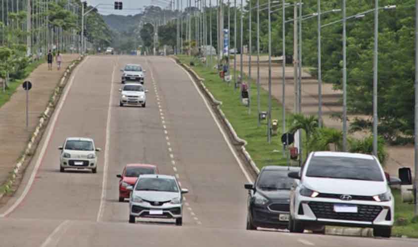 Cláudia de Jesus propõe isenção de ICMS para veículos adquiridos por pessoas com deficiência auditiva