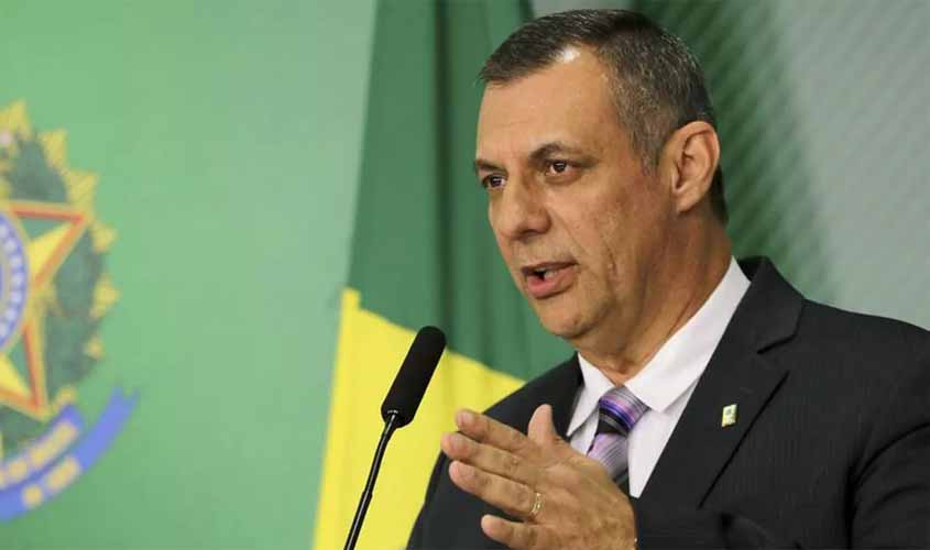 Porta-voz passa por momento constrangedor ao tentar dizer que Glenn cometeu crime; assista