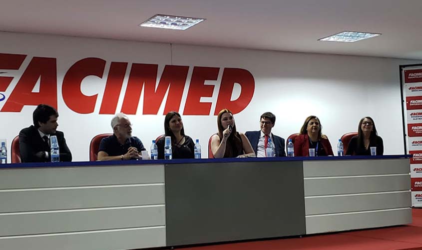 Advocacia de Cacoal recebe o evento “Em Defesa da Mulher” com palestras voltadas à classe feminina