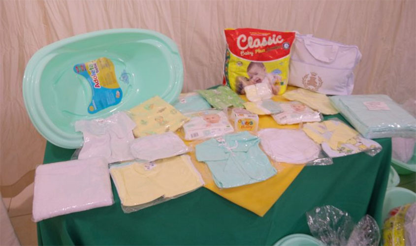 Lote com kit enxoval começa a ser entregue às grávidas a partir de segunda-feira