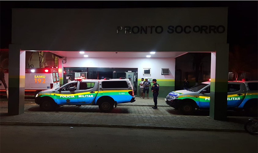 Homem xinga a mãe e acaba atacado à pauladas pelo irmão