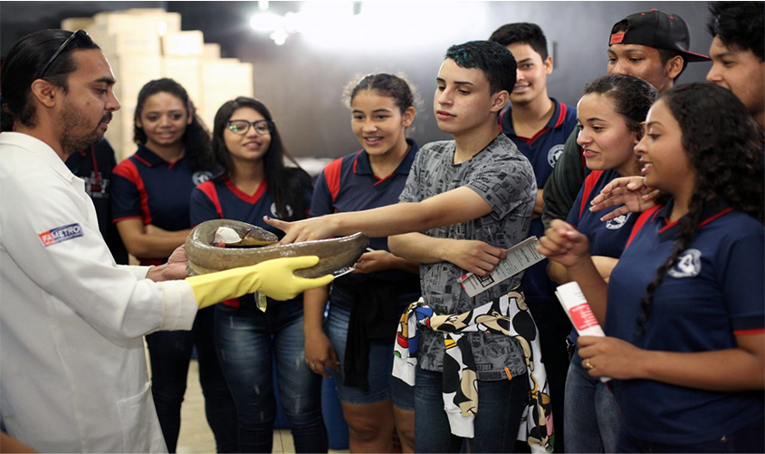 Unir campus recebe mais de 2 mil alunos da rede pública