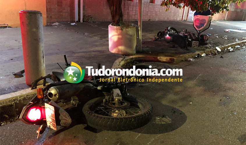 Colisão entre motos em cruzamento no centro de Porto Velho deixa dois feridos