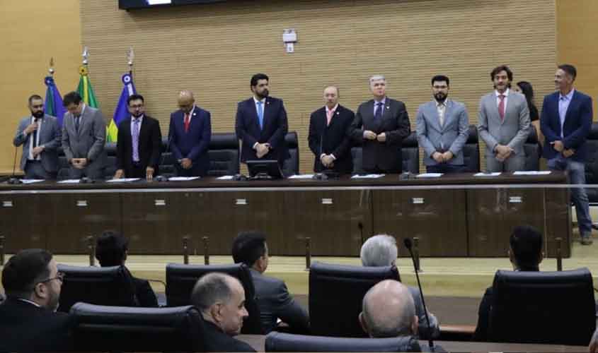 MPRO prestigia homenagens a juristas na Assembleia Legislativa