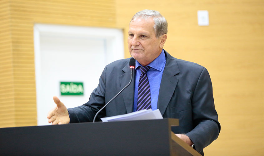 Deputado Adelino Follador volta a cobrar recuperação da RO-140