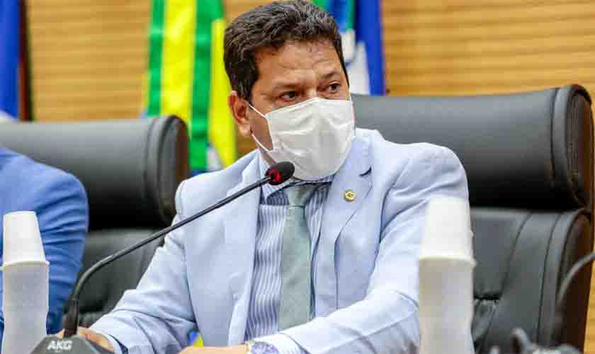 Deputado Jair Montes agradece pela manutenção e patrolamento nas estradas de acesso a rampa do Bom Será e Vila Calderita 