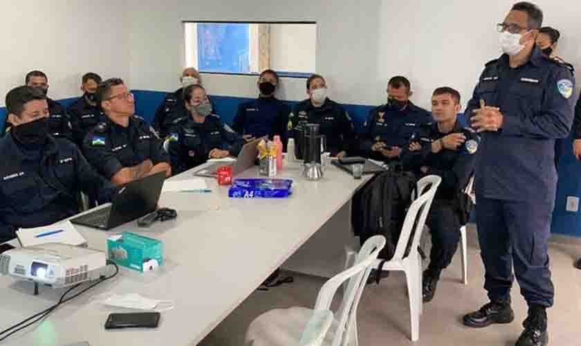 Corregedoria-Geral ministra palestra sobre o programa de correição da PMRO