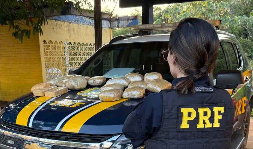 PRF apreende drogas em motocicleta na BR-364