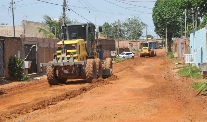 Asfaltamento é iniciado no Esperança da Comunidade