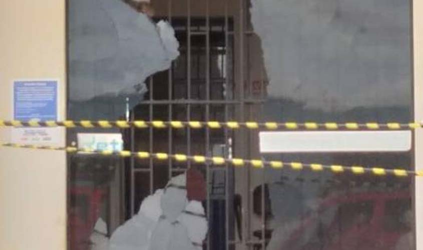 Pela segunda vez em menos de três meses, casa de agentes penitenciários é alvejada a tiros