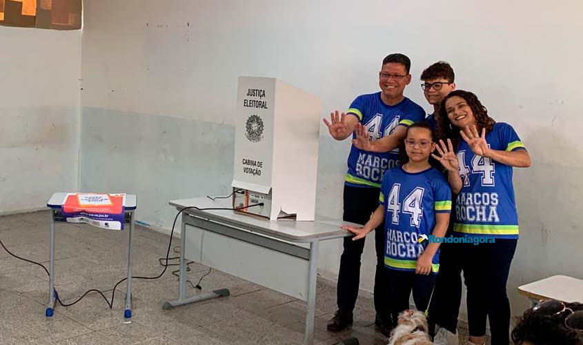Marcos Rocha vota e diz que irá acompanhar apuração em casa