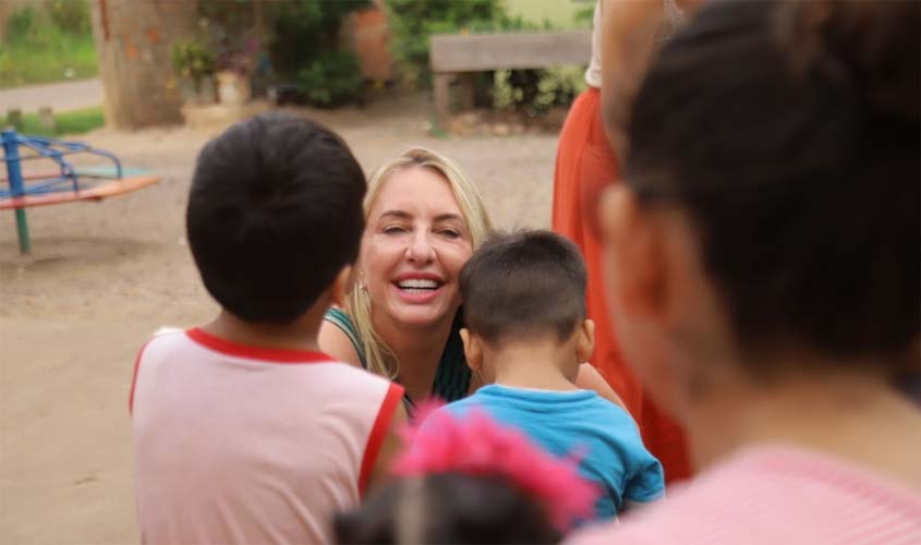 Ieda Chaves lidera a ação social 'Coração em Ação' à população em vulnerabilidade social