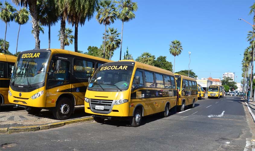 Pendências do transporte escolar devem ser regularizadas até amanhã