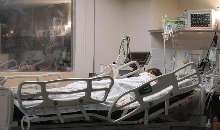 Coronavírus: Saúde aumenta leitos de UTI para atender eventuais casos