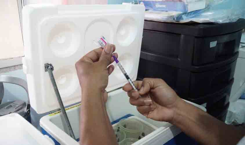 Vacinação contra gripe é recomendada à população como medida no combate às doenças respiratórias em Rondônia