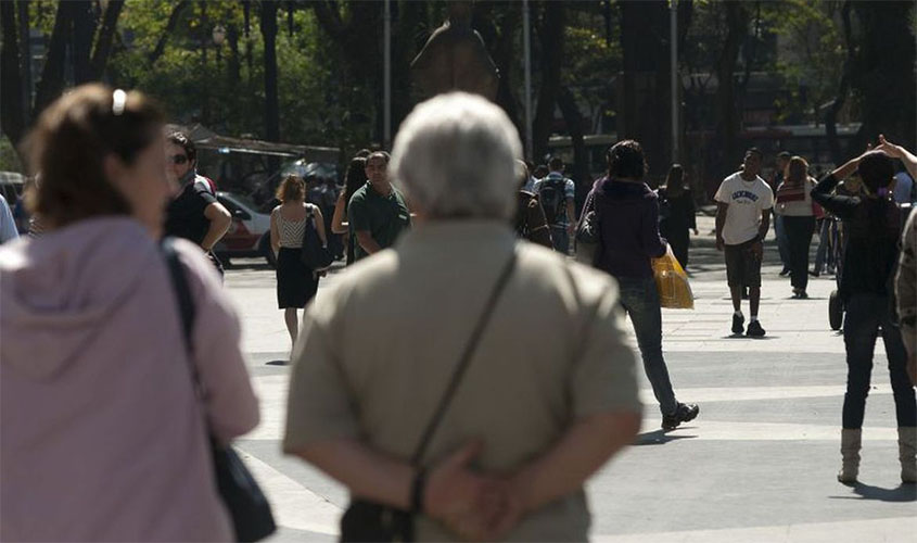 Mais de 8,7 milhões de idosos já foram vacinados contra a gripe