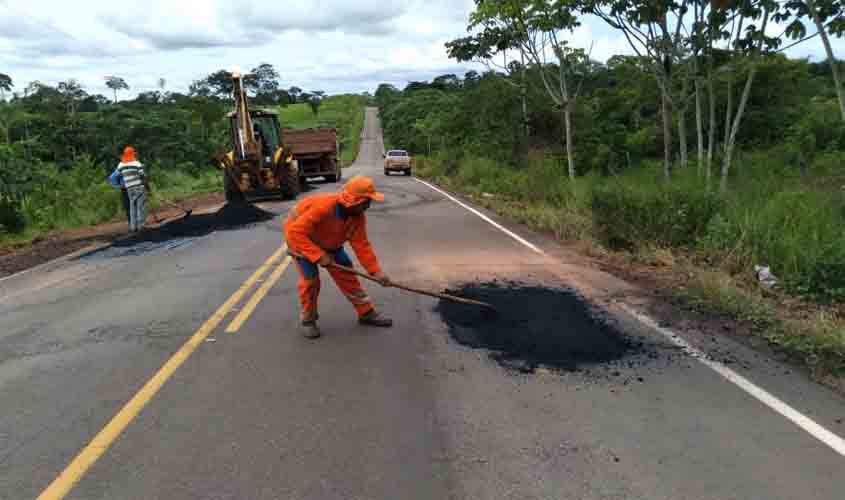 Em três meses, DER recupera quase 132 quilômetros de estradas na região