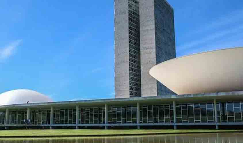 Discussões sobre isenção do IR e Reforma Tributária devem ser retomadas