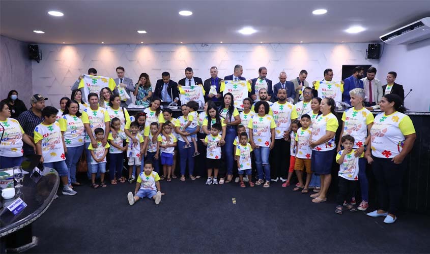 Semed inicia mês do autismo com atividades na CMJP