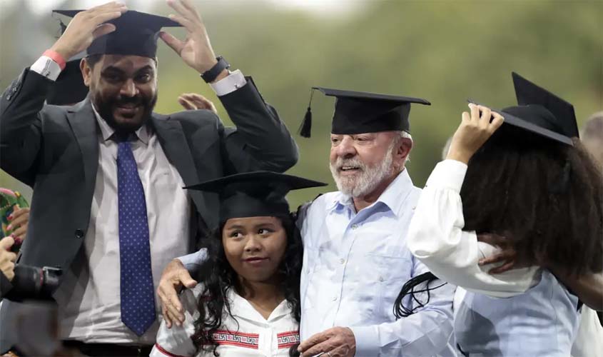 Governo amplia Rede Nacional de Cursinhos Populares