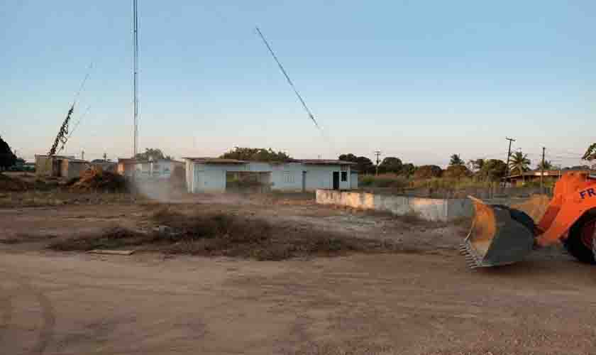 Obra de saneamento básico em União Bandeirantes, parada desde 2018, é reiniciada após ação do Governo de Rondônia