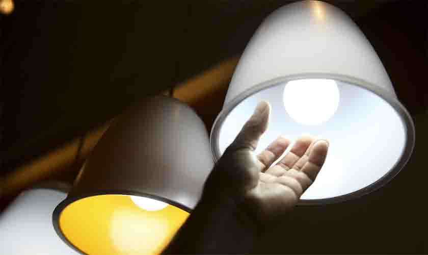 Aneel: bandeira tarifária de agosto se manterá vermelha em agosto