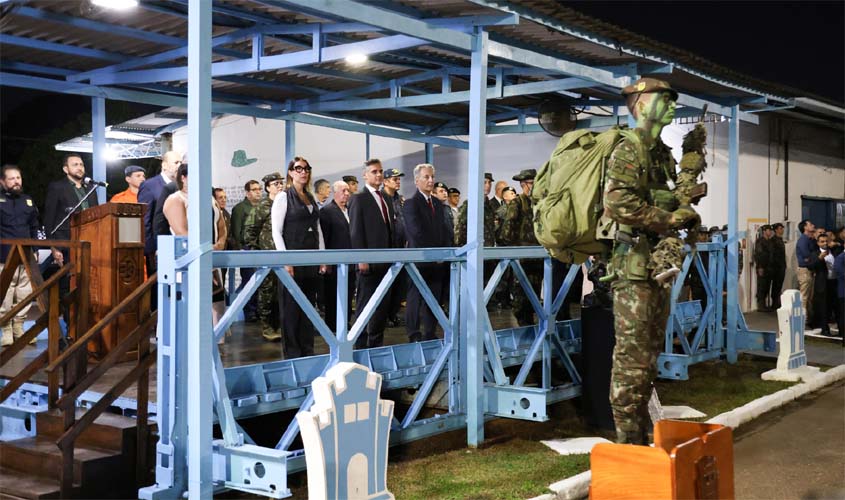 TJRO prestigia formatura pelos 61 anos do 5º BEC