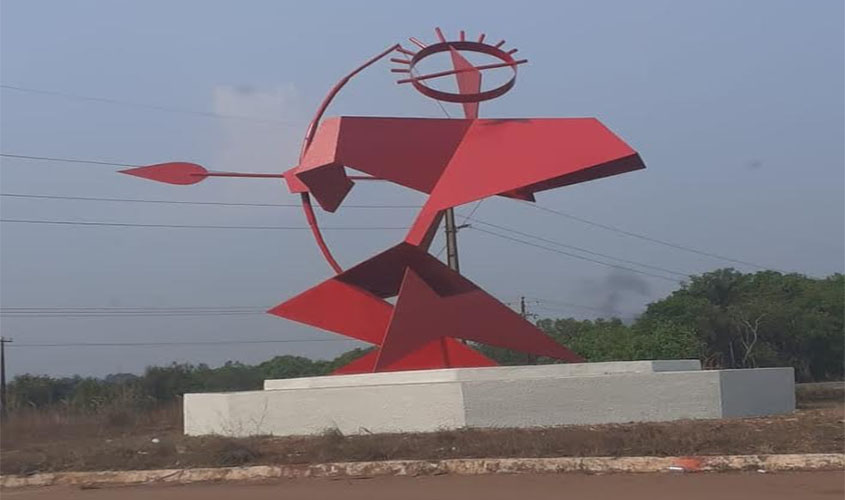 Prefeitura conclui revitalização do‘Índio de Ferro’, na BR-364