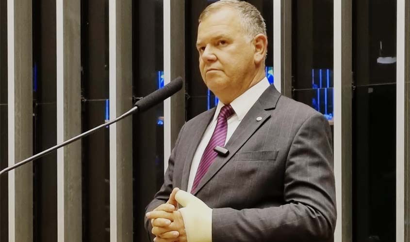 Mosquini endurece luta contra o Ibama em prol do asfalto na BR 319