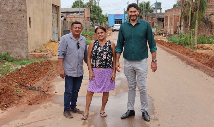 Vereador Márcio Pacele atende demandas da comunidade e garante melhorias no bairro Rosalina de Carvalho