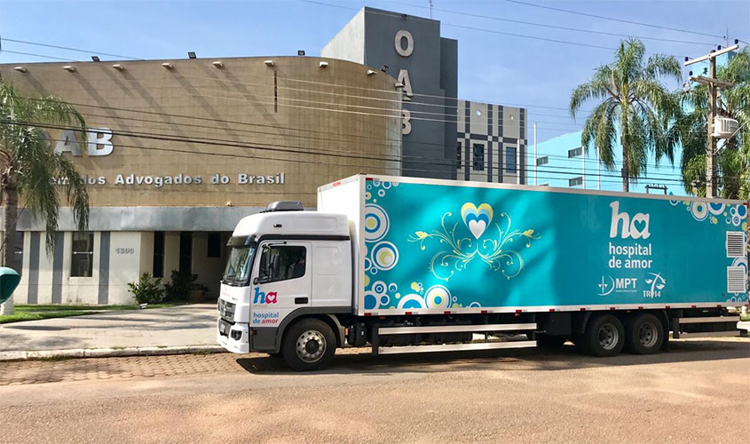 OAB e CAARO encerram Outubro Rosa com carreta de atendimento