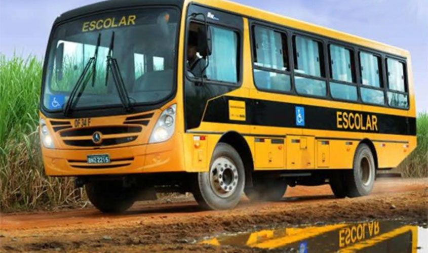 Prefeitura tem autorização da Câmara para comprar ônibus e atender estudantes da área rural
