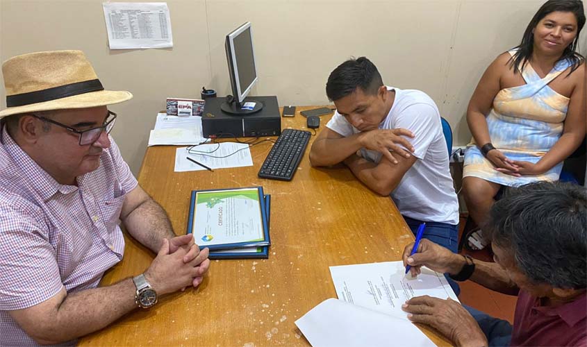 Comtur e associações indígenas assinam protocolo para receber emendas