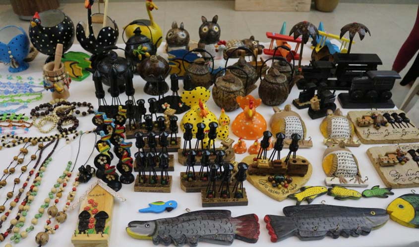 Feira da Mulher Empreendedora encerra campanha Outubro Rosa