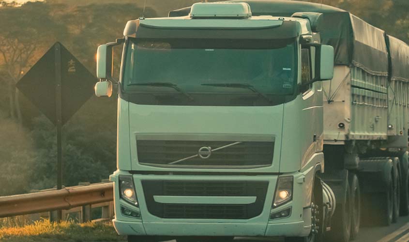 Posicionamento da CNT sobre a paralisação de caminhoneiros